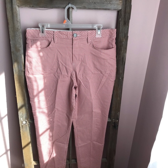 Ricki's Pants - Ricki’s pink and white gingham pants size large